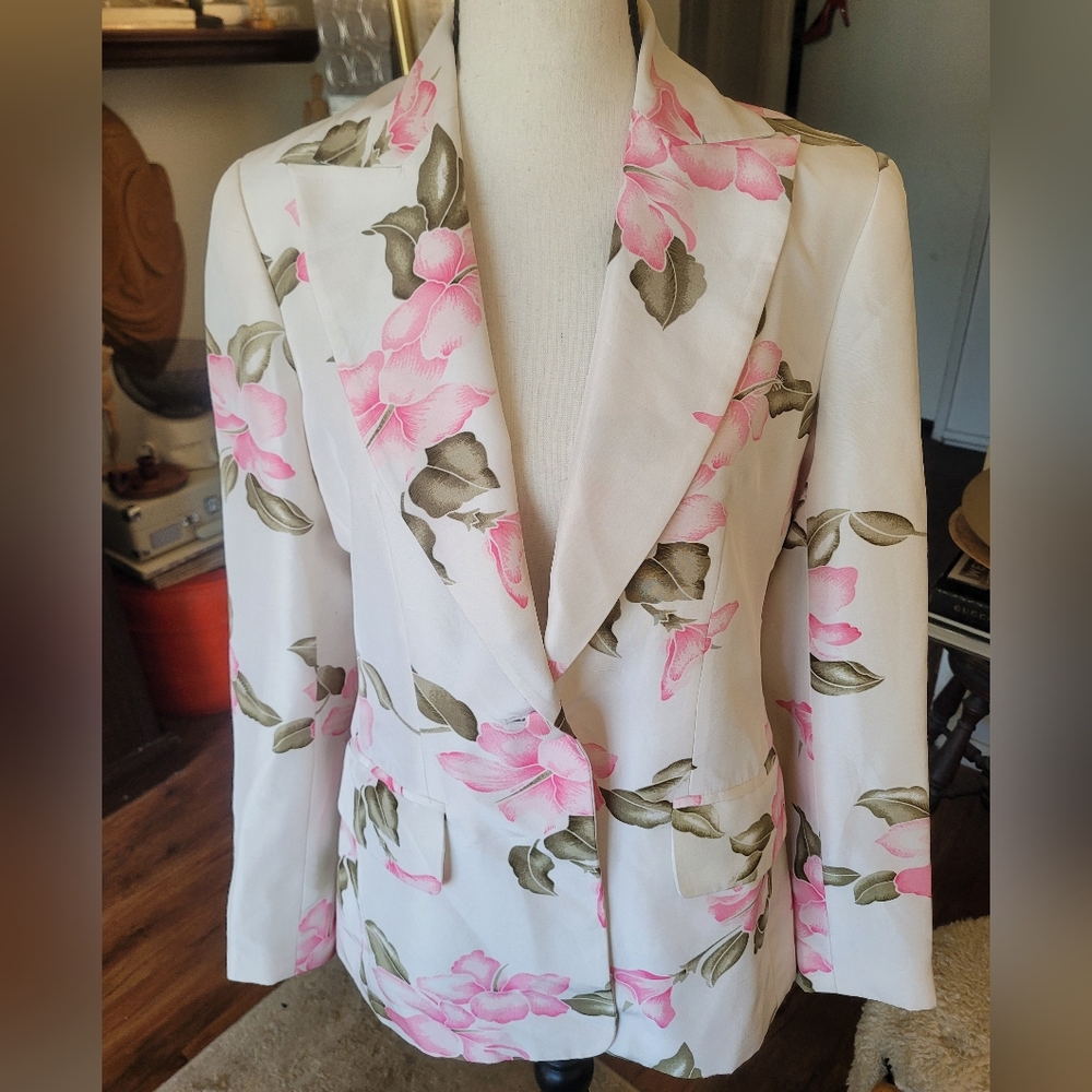 Patrick Christopher Floral Blazer - Pink and White